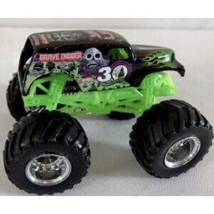 GRAVE DIGGER MONSTER JAM TRUCK Burger King Collectible Toy 2012 New
